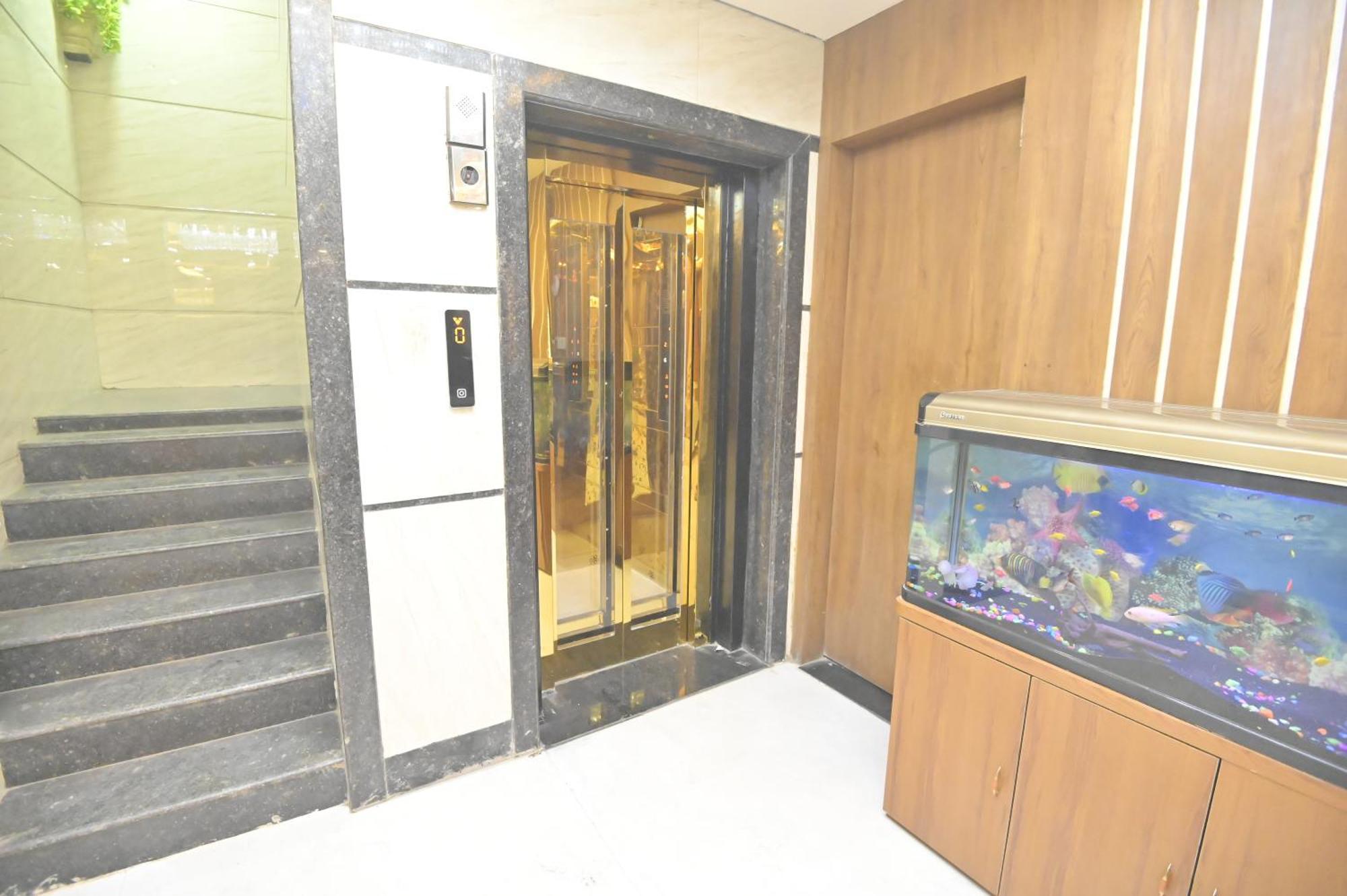 Hotel Jk Palace Аллахабад Экстерьер фото