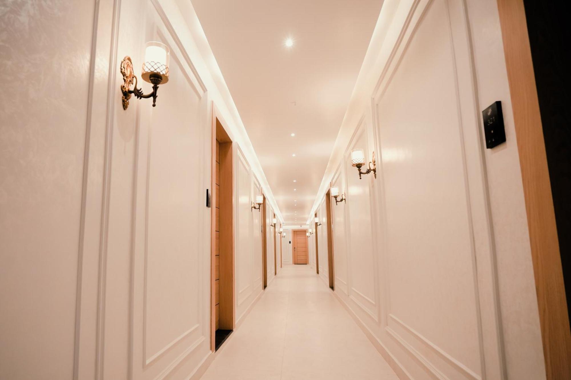 Hotel Jk Palace Аллахабад Экстерьер фото